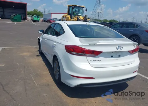 2017 Hyundai Elantra Value Edition из США, поврежденный, VIN 5NPD84LF2HH172076